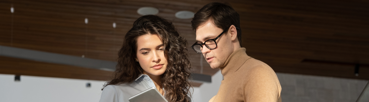 desarrollo-de-negocios-y-emprendimiento-en-salud-desktop
